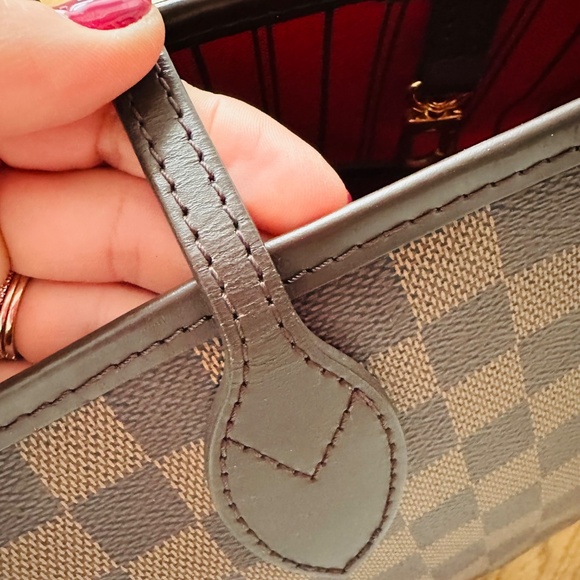 Authentic Louis Vuitton Damier Ebene Neverfull MM - Picture 5 of 12
